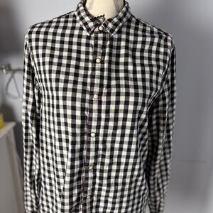 Levi’s Men’s Double Sided LS Pearl Snap Shirt. Black and White/Red and Blue